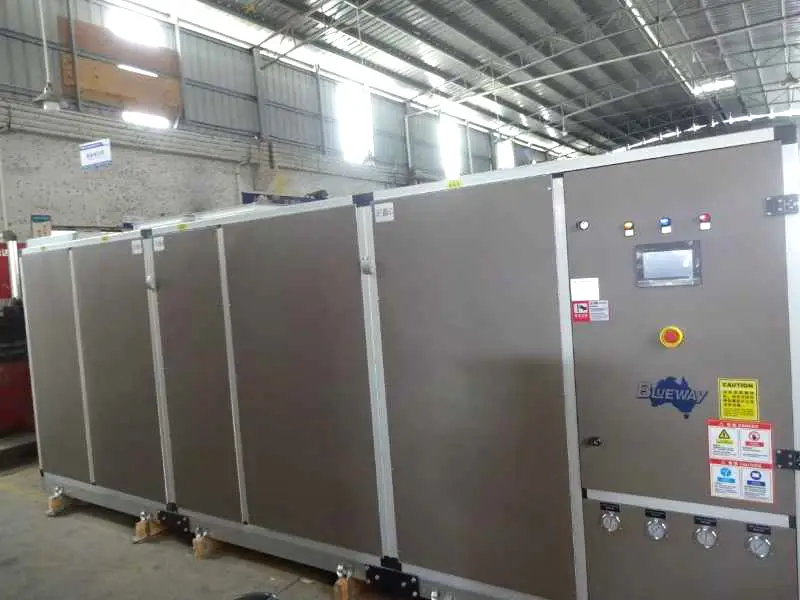 Tres in unum piscinam Dehumidification Calor Pump: Technical Naufragii & Main Manufacturer Electio Reference